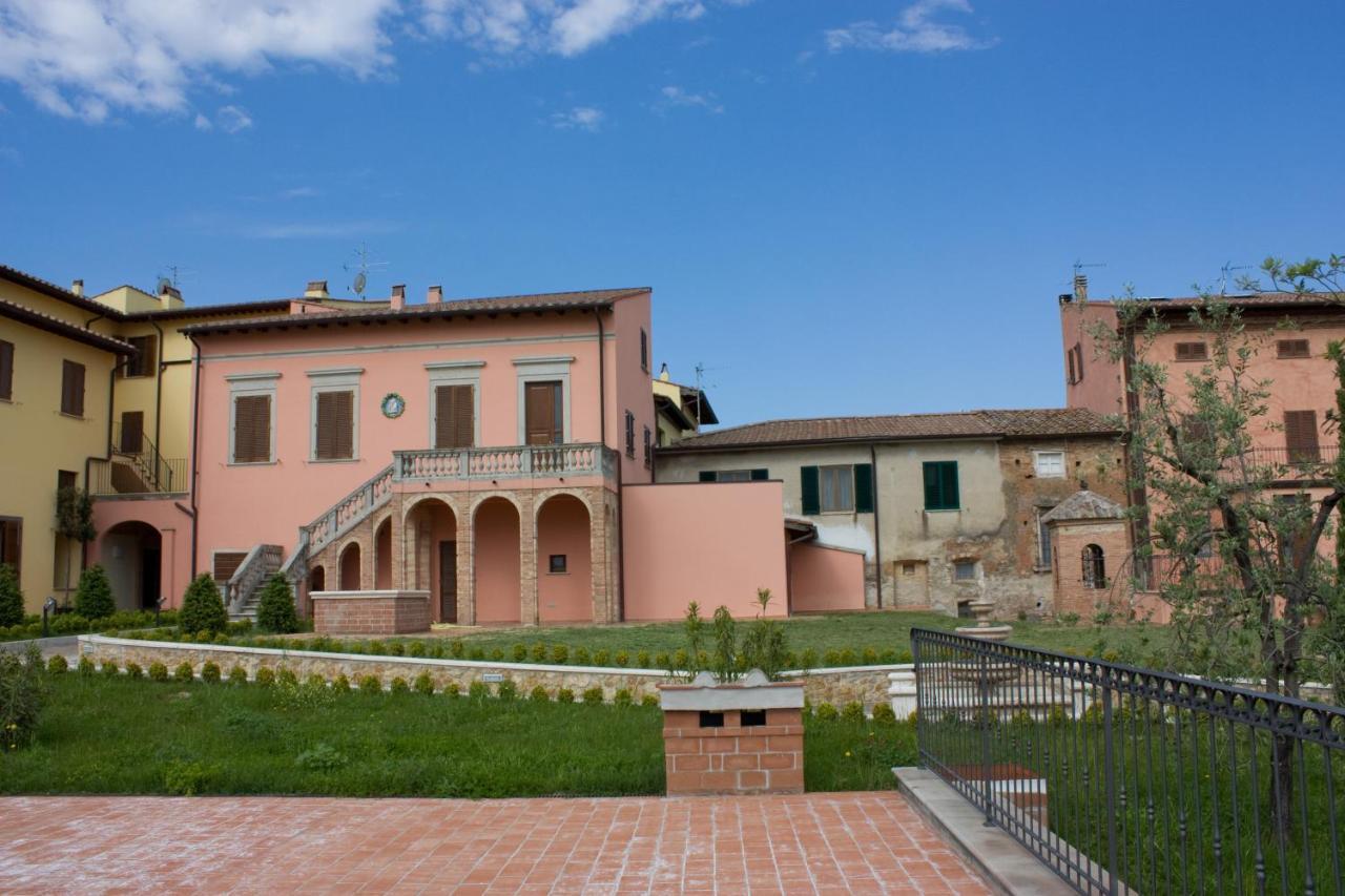 Aparthotel Borgo Di Gramugnana Usigliano Exterior foto